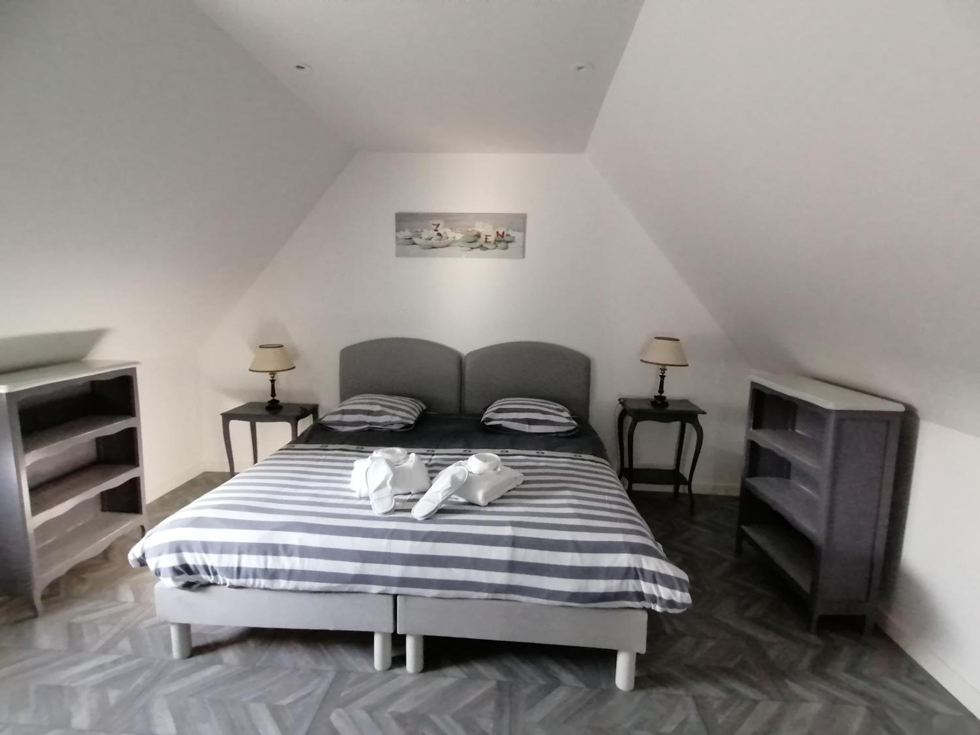 Villa Des Fleurs D'Ajoncs Конкарно Екстериор снимка