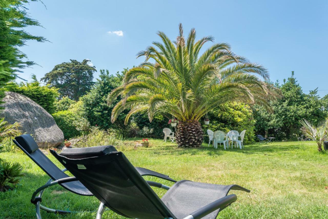 Villa Des Fleurs D'Ajoncs Конкарно Екстериор снимка